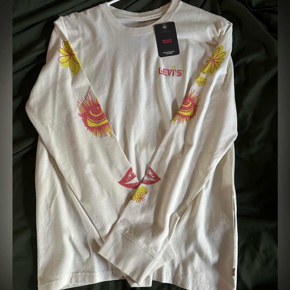 Levi’s groovy long sleeve